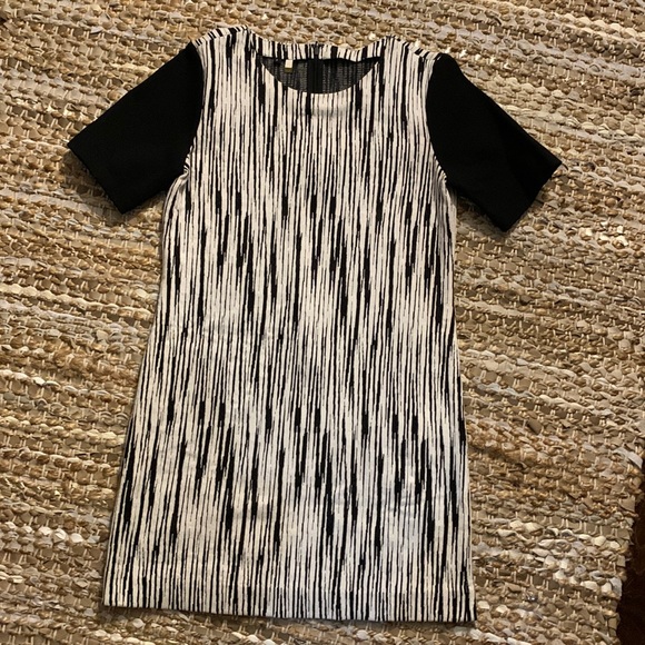 🖤🤍Anthropologie 4.Collective 4C Black and White Shift Dress - Picture 2 of 10